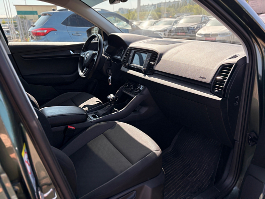 Skoda Karoq Ambition, 2020 года, пробег 136185 км