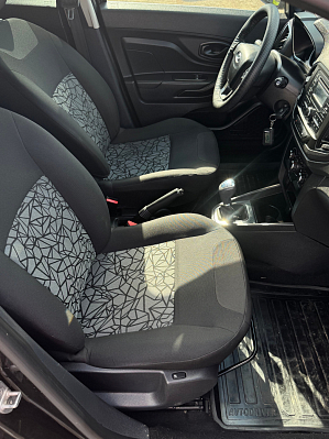 Lada (ВАЗ) XRAY Comfort, 2016 года, пробег 104000 км