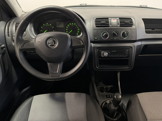 Skoda Fabia Ambition, 2014 года, пробег 254333 км