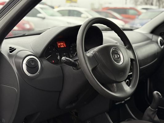 Lada (ВАЗ) Largus Comfort (7 мест), 2018 года, пробег 207371 км