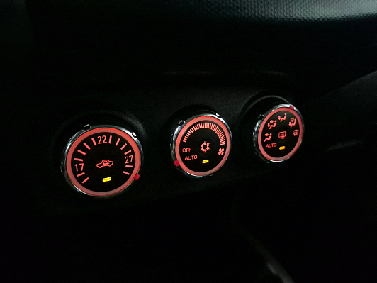 Mitsubishi Outlander Intense, 2010 года, пробег 346656 км