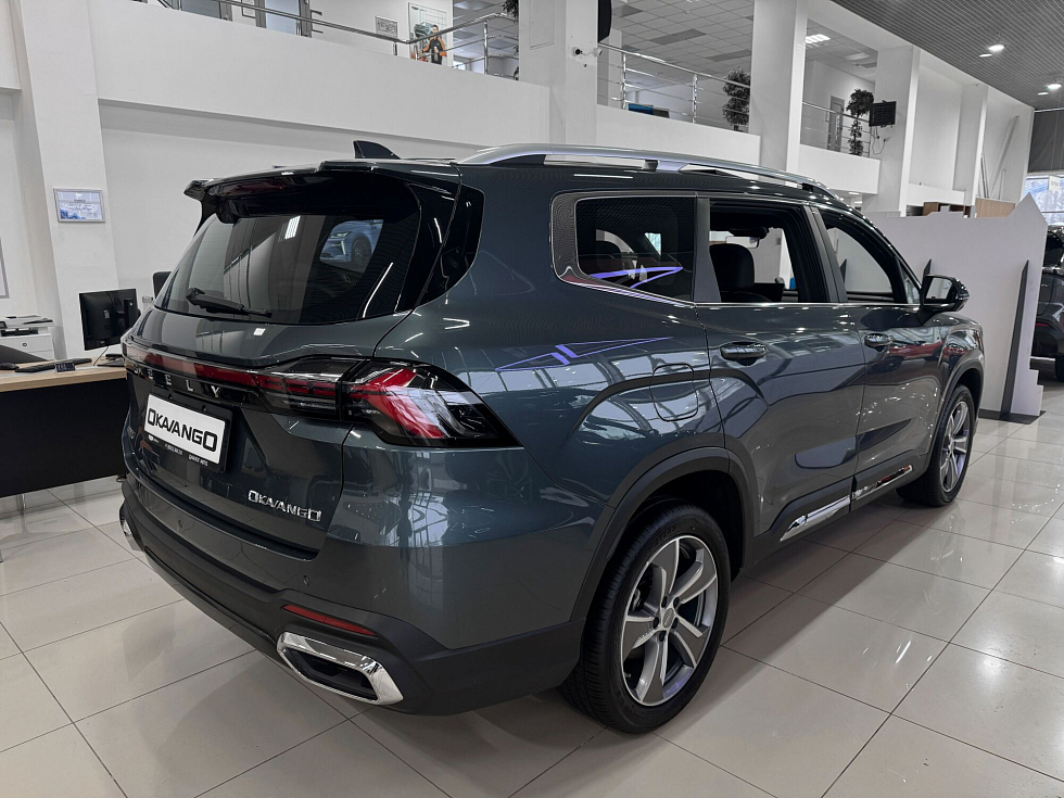 Geely Okavango Флагман, серый