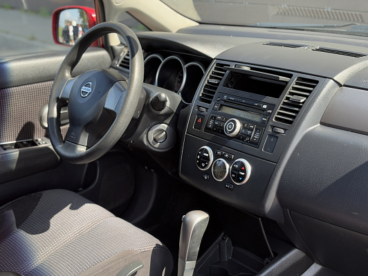 Nissan Tiida Elegance, 2010 года, пробег 117941 км