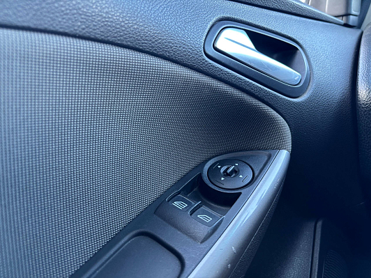 Ford Focus SYNC Edition, 2012 года, пробег 158854 км