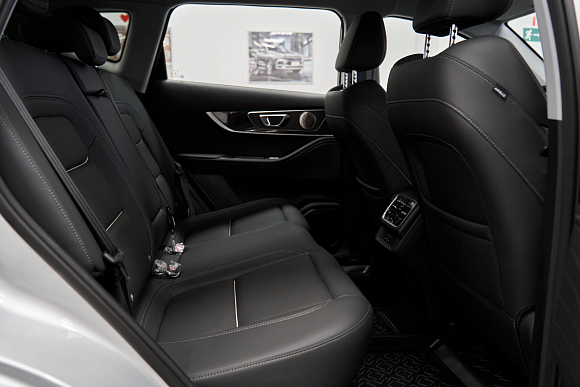 Chery Tiggo 7 Pro Max Ultra AWD, серебряный