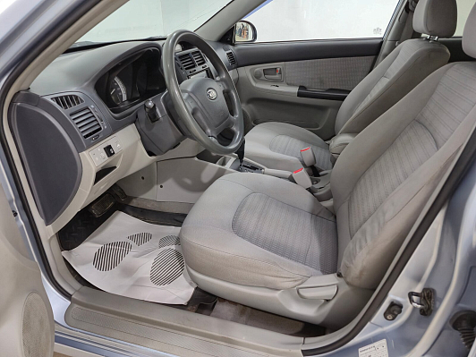 Kia Cerato LX, 2006 года, пробег 213000 км