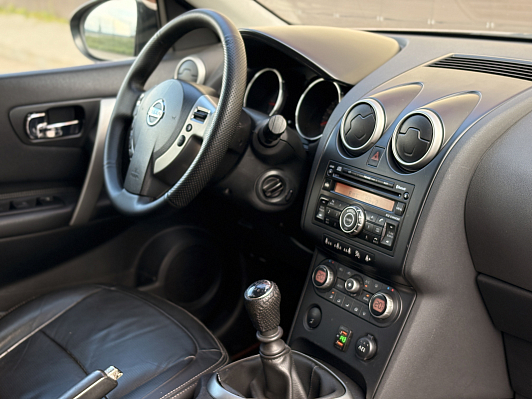 Nissan Qashqai SE+, 2008 года, пробег 212000 км