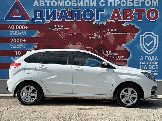 Lada (ВАЗ) XRAY Luxe, 2017 года, пробег 65500 км