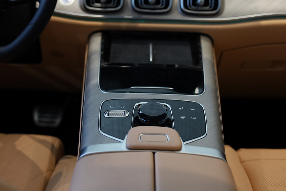 Jaecoo J8 Active, серый