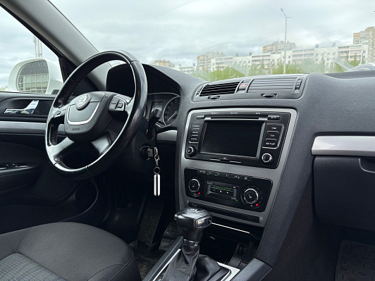 Skoda Octavia Elegance, 2013 года, пробег 176219 км