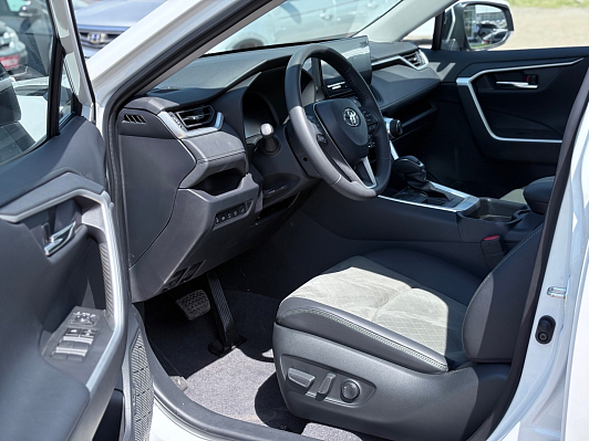 Toyota RAV4 Adventure Ultimate, 2024 года, пробег 26 км