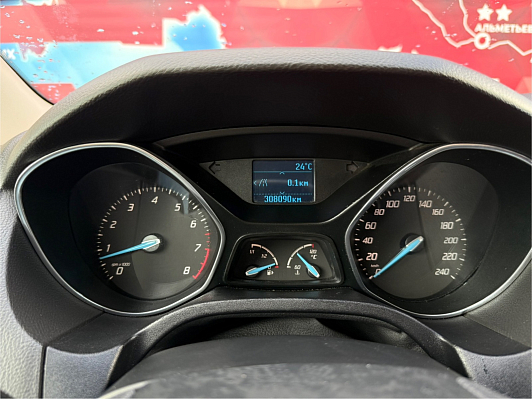 Ford Focus Trend, 2011 года, пробег 309000 км