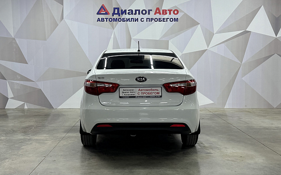 Kia Rio Luxe, 2013 года, пробег 171368 км