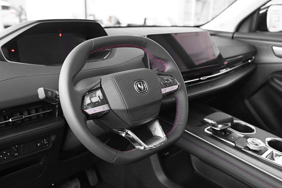 Changan CS55 Plus Luxe, черный