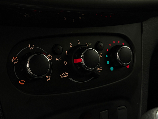 Renault Sandero Stepway Life, 2019 года, пробег 95065 км