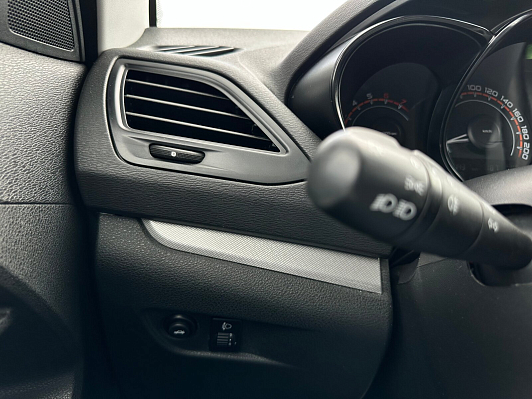 Lada (ВАЗ) Vesta Comfort Image (2018-2019), 2017 года, пробег 71000 км