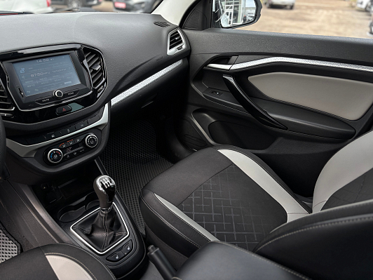 Lada (ВАЗ) Vesta Luxe Prestige (2019-2021), 2019 года, пробег 113000 км