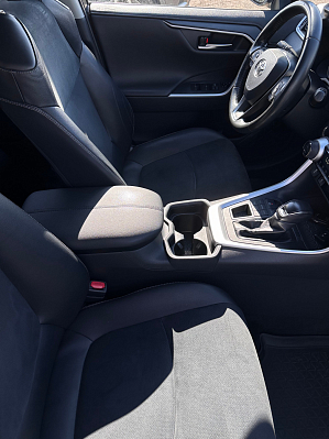 Toyota RAV4 Style, 2020 года, пробег 183091 км