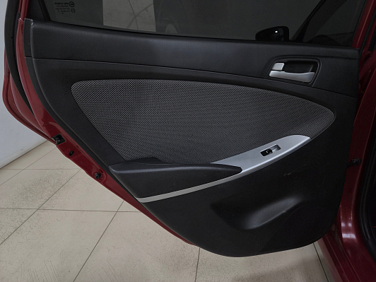 Hyundai Solaris Active, 2014 года, пробег 195945 км