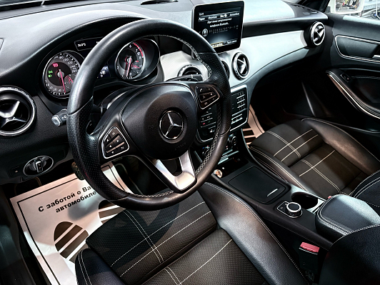 Mercedes-Benz GLA GLA 200 Особая серия, 2016 года, пробег 85000 км