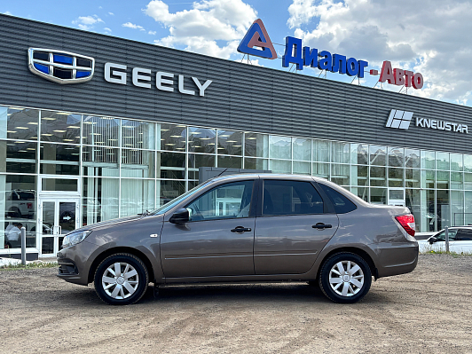 Lada (ВАЗ) Granta Comfort (2018-2021), 2019 года, пробег 136700 км