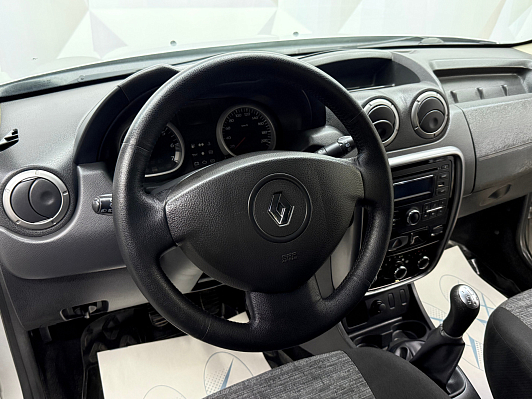 Renault Duster Expression, 2013 года, пробег 117721 км
