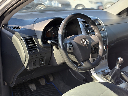 Toyota Corolla, 2011 года, пробег 118434 км