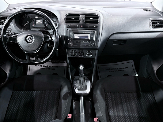 Volkswagen Polo Comfortline, 2017 года, пробег 100054 км