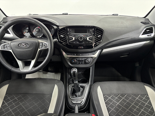 Lada (ВАЗ) Vesta Luxe Multimedia (2017-2019), 2021 года, пробег 89775 км