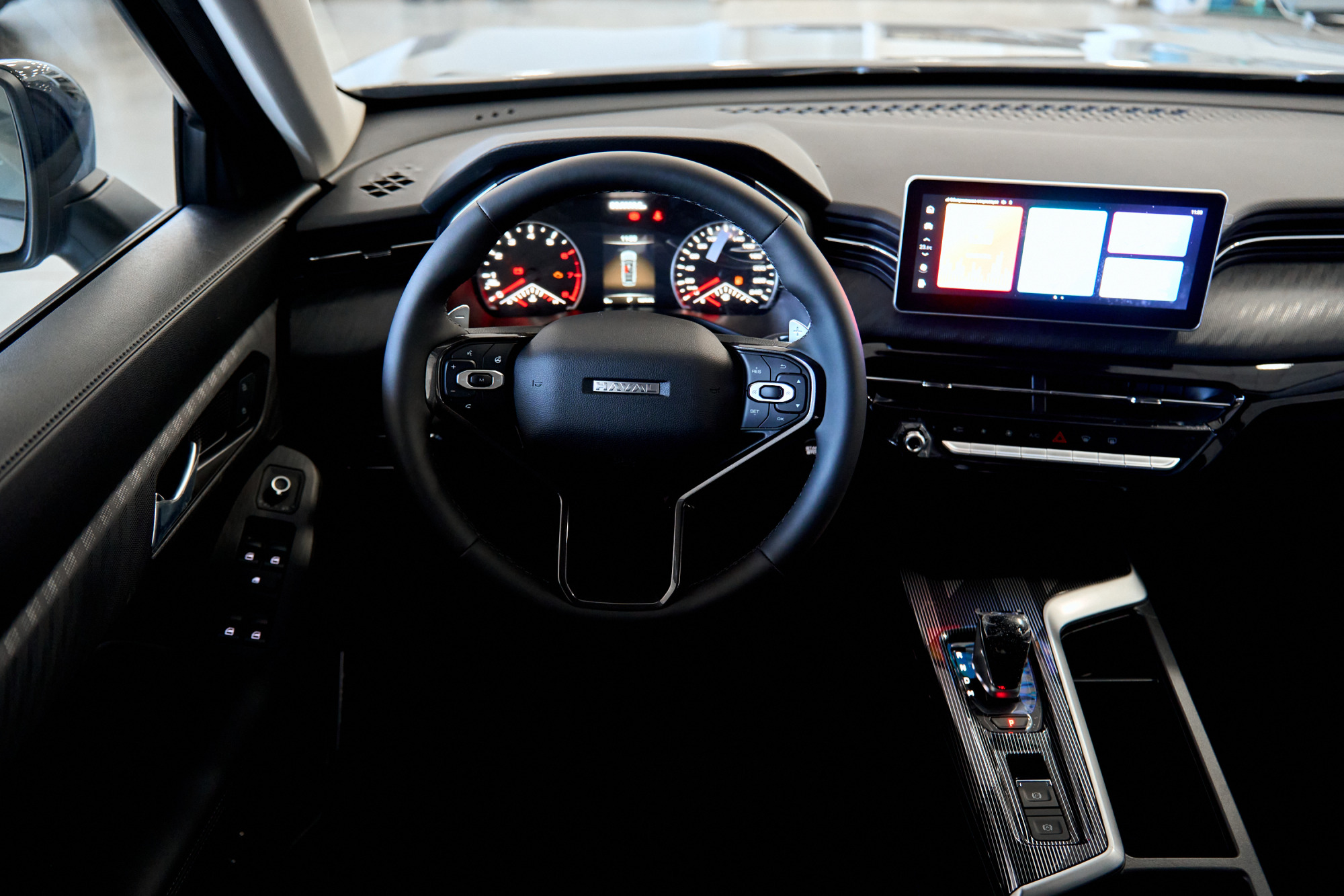 Haval Jolion Оптимум, серый