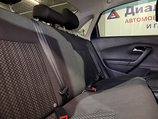 Volkswagen Polo Comfortline, 2016 года, пробег 199800 км