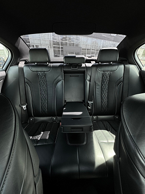 BMW 5 серии 530d xDrive M Sport Plus Edition 21, 2020 года, пробег 107654 км