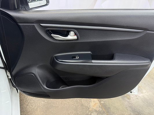 Kia Rio Luxe, 2018 года, пробег 125338 км