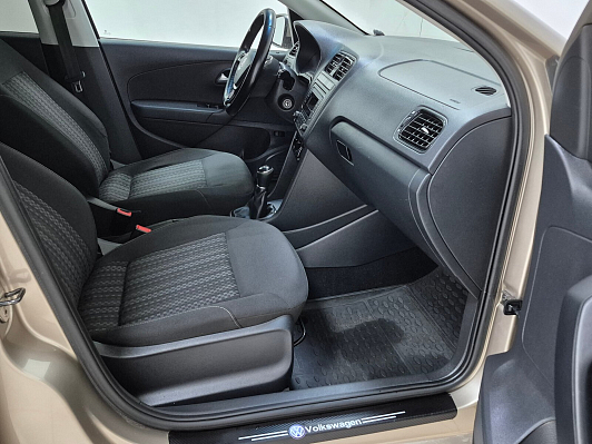 Volkswagen Polo Trendline, 2016 года, пробег 142281 км