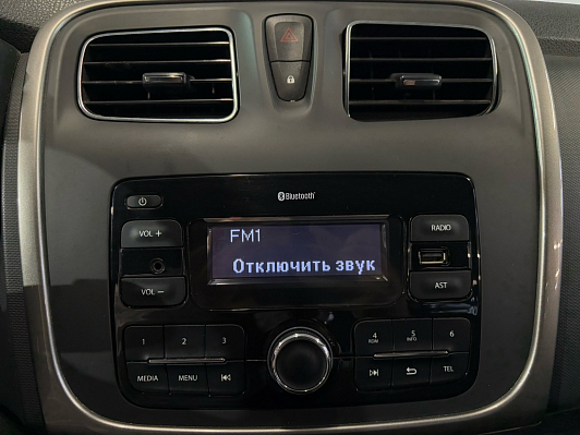 Renault Sandero Stepway Drive, 2019 года, пробег 68000 км