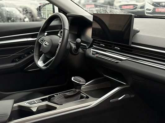 Geely Emgrand Flagship, 2024 года, пробег 46234 км