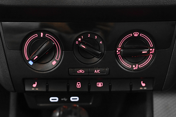 Volkswagen Polo Respect, 2020 года, пробег 90000 км