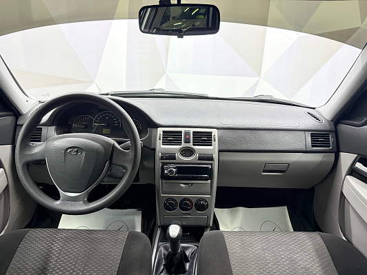 Lada (ВАЗ) Priora, 2013 года, пробег 126281 км