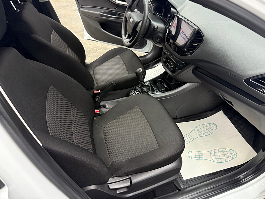 Lada (ВАЗ) Vesta Classic Start, 2018 года, пробег 109700 км