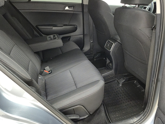 Kia Sportage Classic "Теплые опции", 2020 года, пробег 76182 км