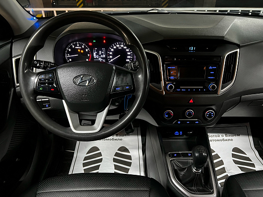 Hyundai Creta Comfort Plus + Advanced, 2018 года, пробег 130000 км