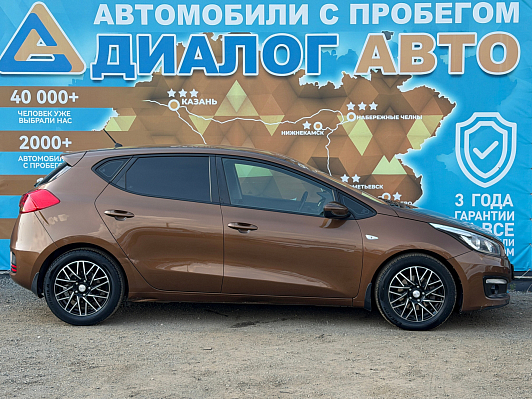 Kia Ceed Luxe, 2016 года, пробег 211000 км