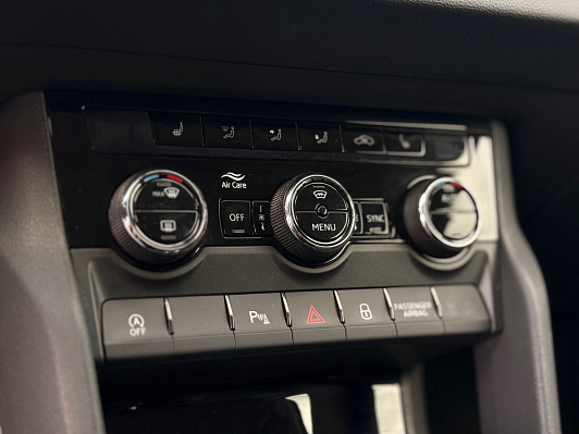 Skoda Karoq, 2020 года, пробег 92820 км
