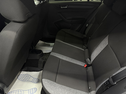 Skoda Rapid Active, 2021 года, пробег 33281 км