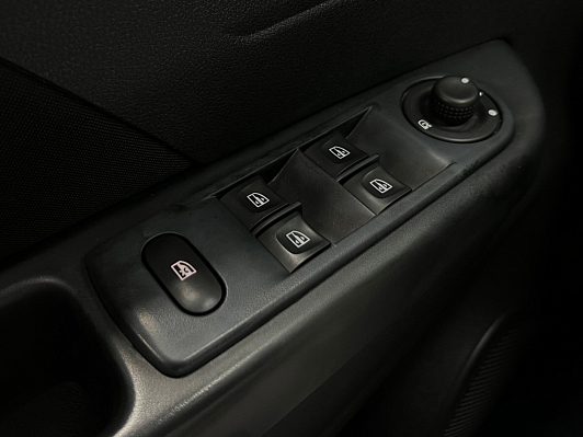 Renault Kaptur Life, 2019 года, пробег 77594 км