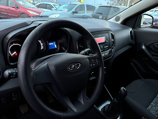 Lada (ВАЗ) XRAY Comfort, 2018 года, пробег 137876 км