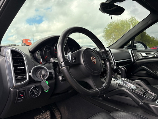 Porsche Cayenne, 2012 года, пробег 187536 км