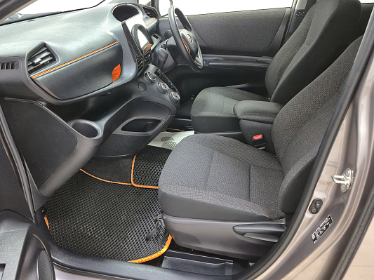 Toyota Sienta, 2020 года, пробег 47855 км