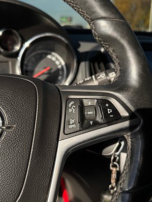 Opel Astra Sport, 2013 года, пробег 180917 км