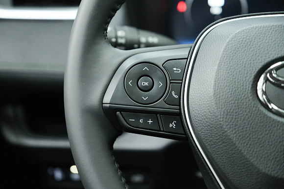 Toyota RAV4, 2025 года, пробег 142 км